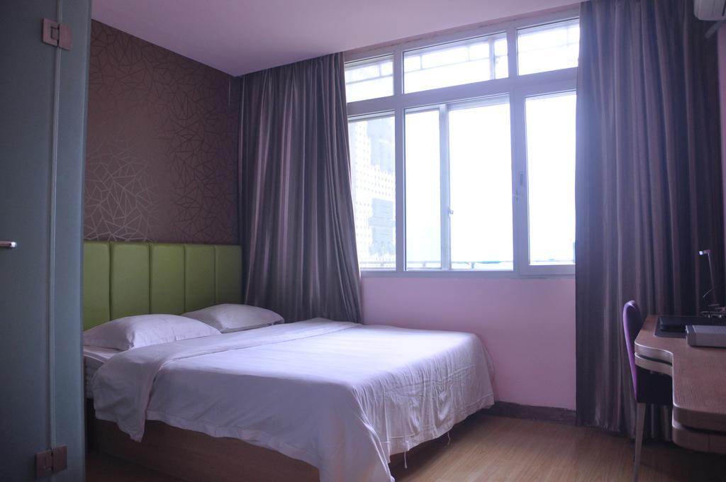 Yangshuo Harbour View Hotel Bagian luar foto