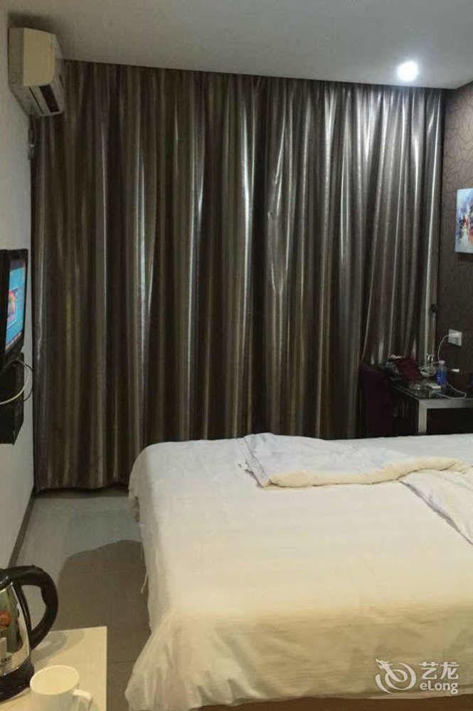 Yangshuo Harbour View Hotel Bagian luar foto